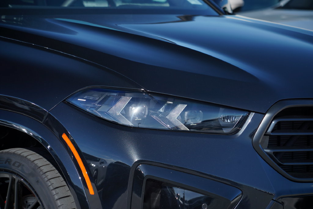 New 2026 BMW X6 M Competition w/ Executive Package AWD/4WD image 4
