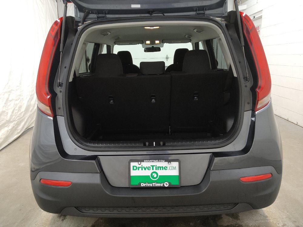 Used 2022 Kia Soul LX image 29