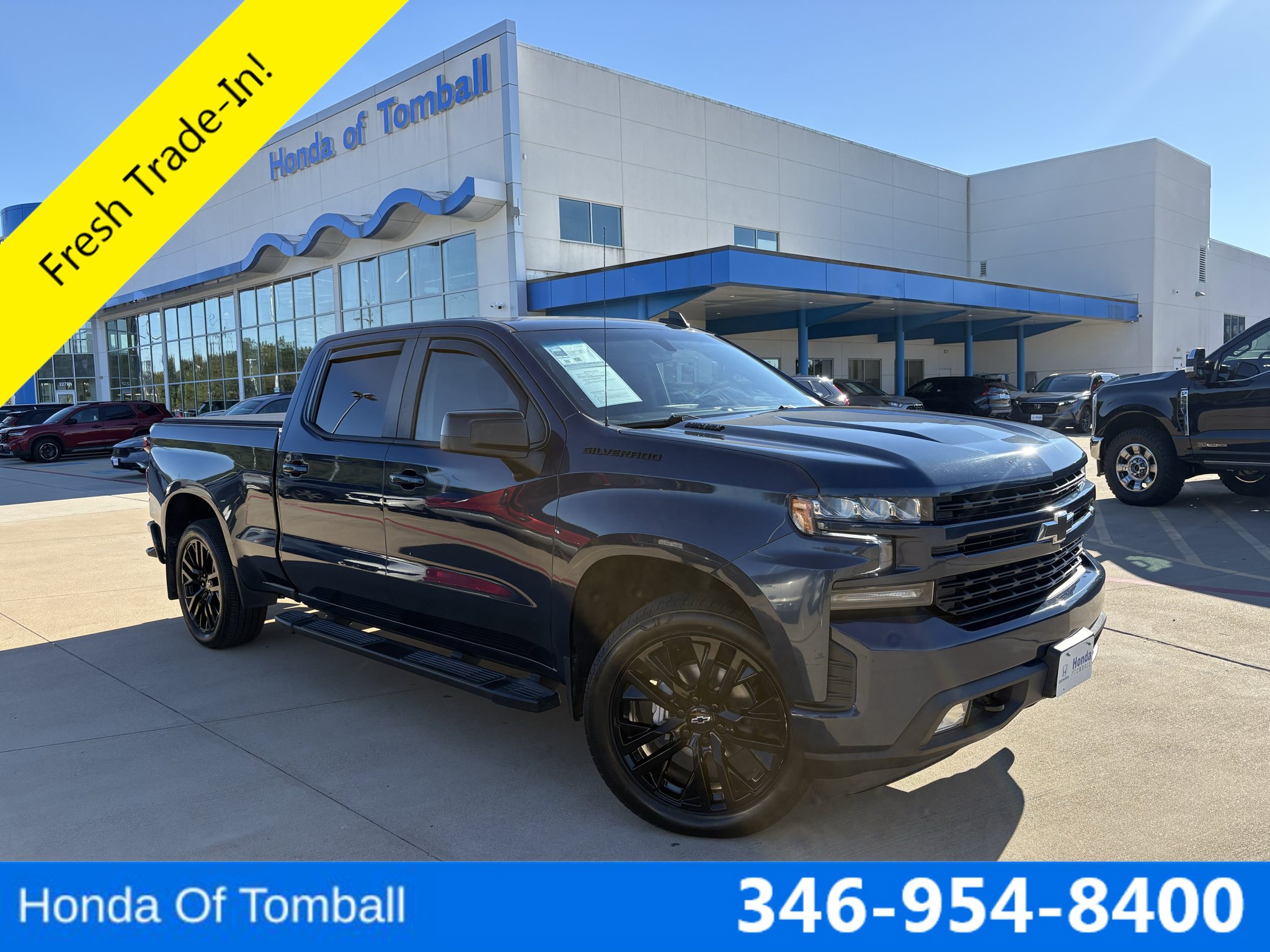 Used 2021 Chevrolet Silverado 1500 RST w/ Bed Protection Package AWD/4WD image 1