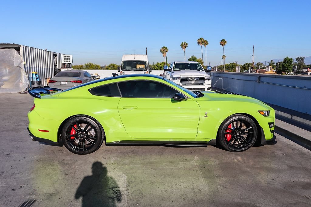 Used 2020 Ford Mustang Shelby GT500 w/ Technology Package RWD image 13