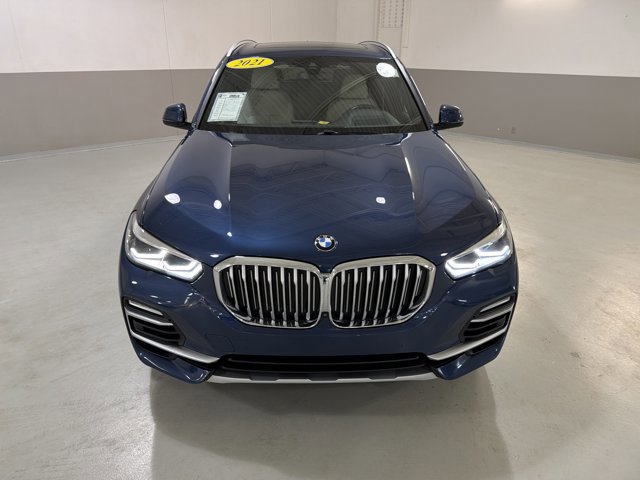 Used 2021 BMW X5 sDrive40i w/ Premium Package 2 image 3