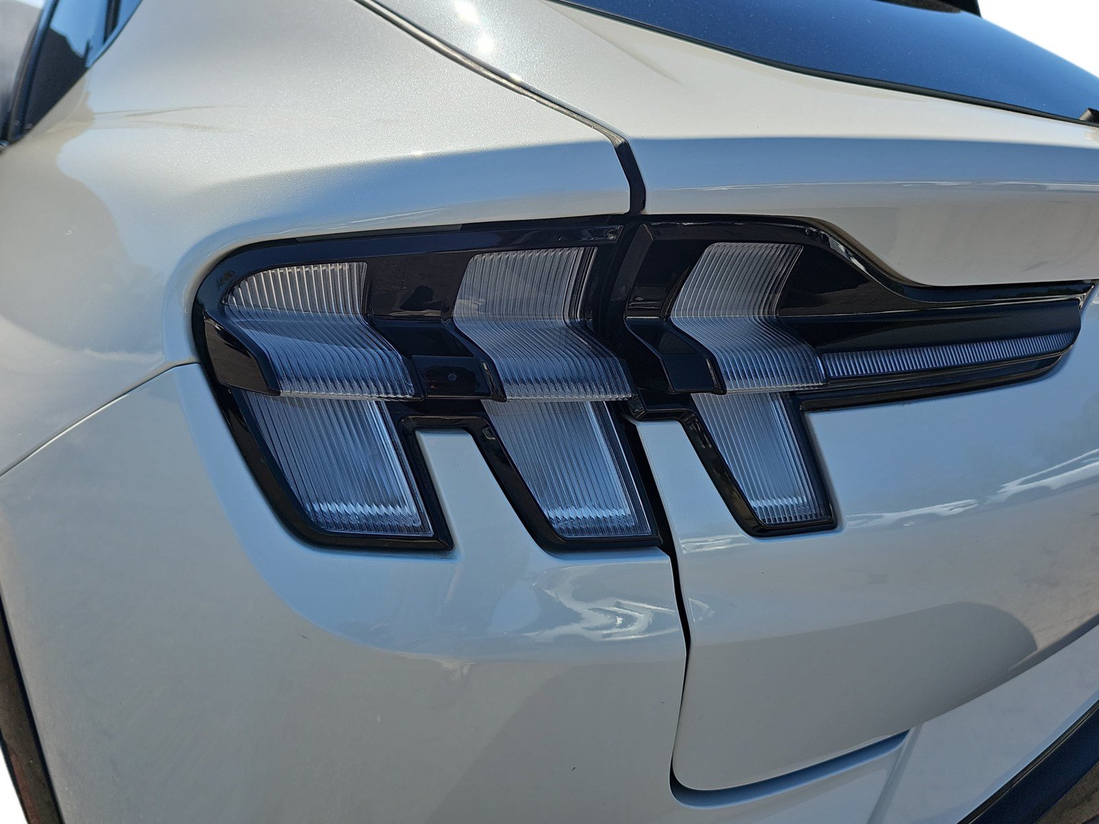 Used 2023 Ford Mustang Mach-E Premium RWD image 32
