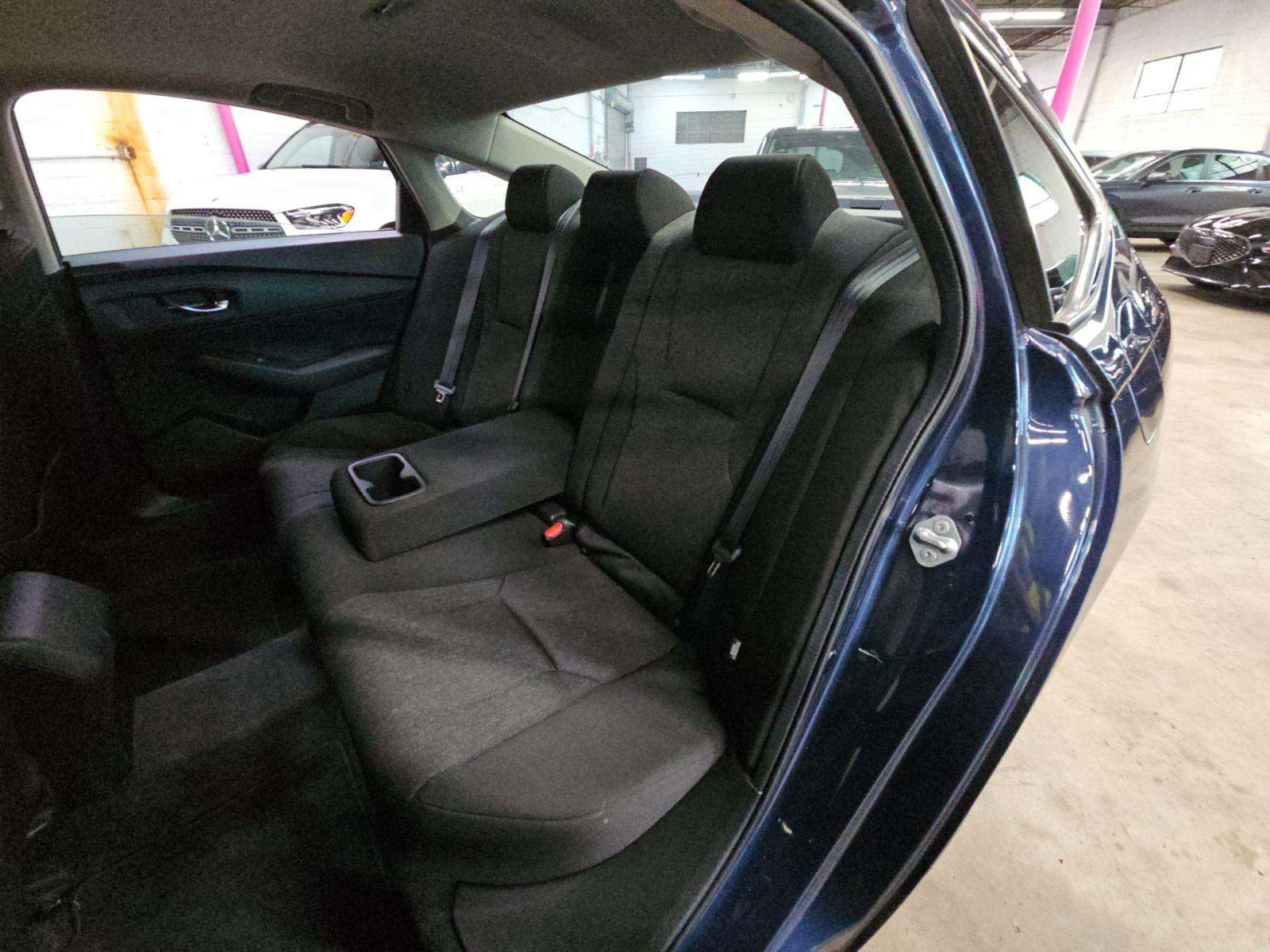 Used 2023 Honda Accord EX image 14