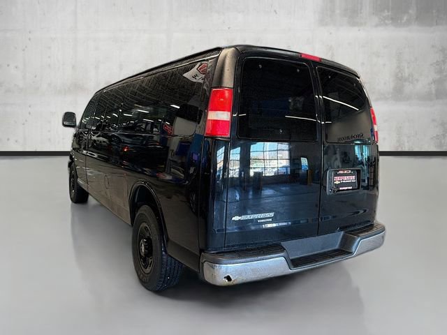 Used 2016 Chevrolet Express 3500 LT w/ LT Preferred Equipment Group image 7