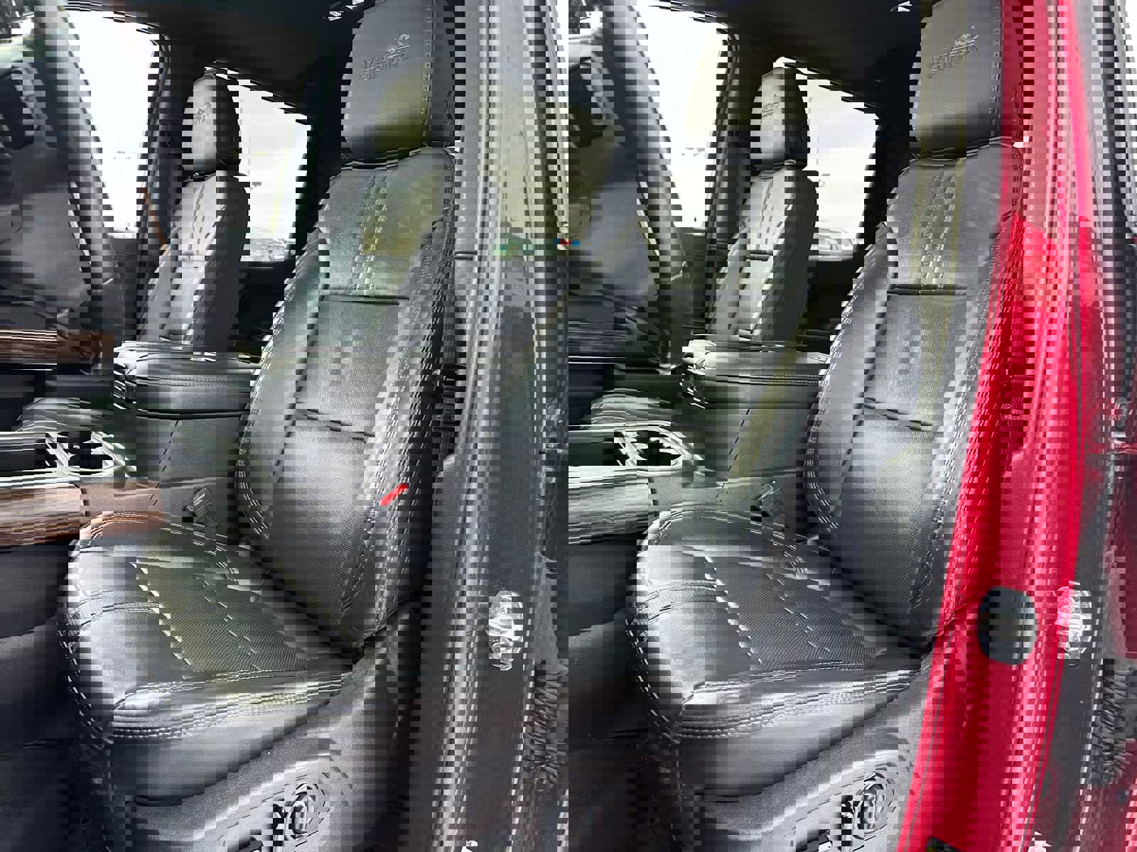 Used 2020 Chevrolet Silverado 1500 High Country w/ Technology Package image 21