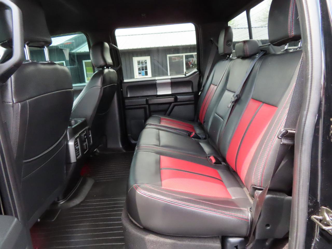 Used 2016 Ford F150 XLT w/ Equipment Group 302A Luxury AWD/4WD image 42