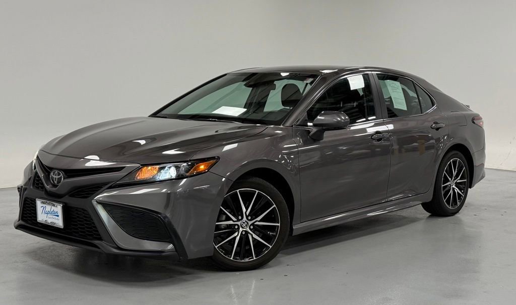 Used 2024 Toyota Camry SE FWD video 1