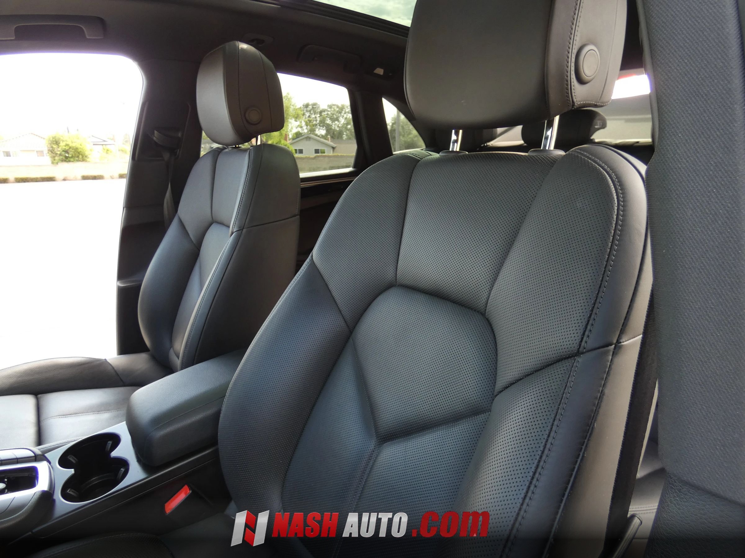Used 2017 Porsche Macan S AWD/4WD image 44