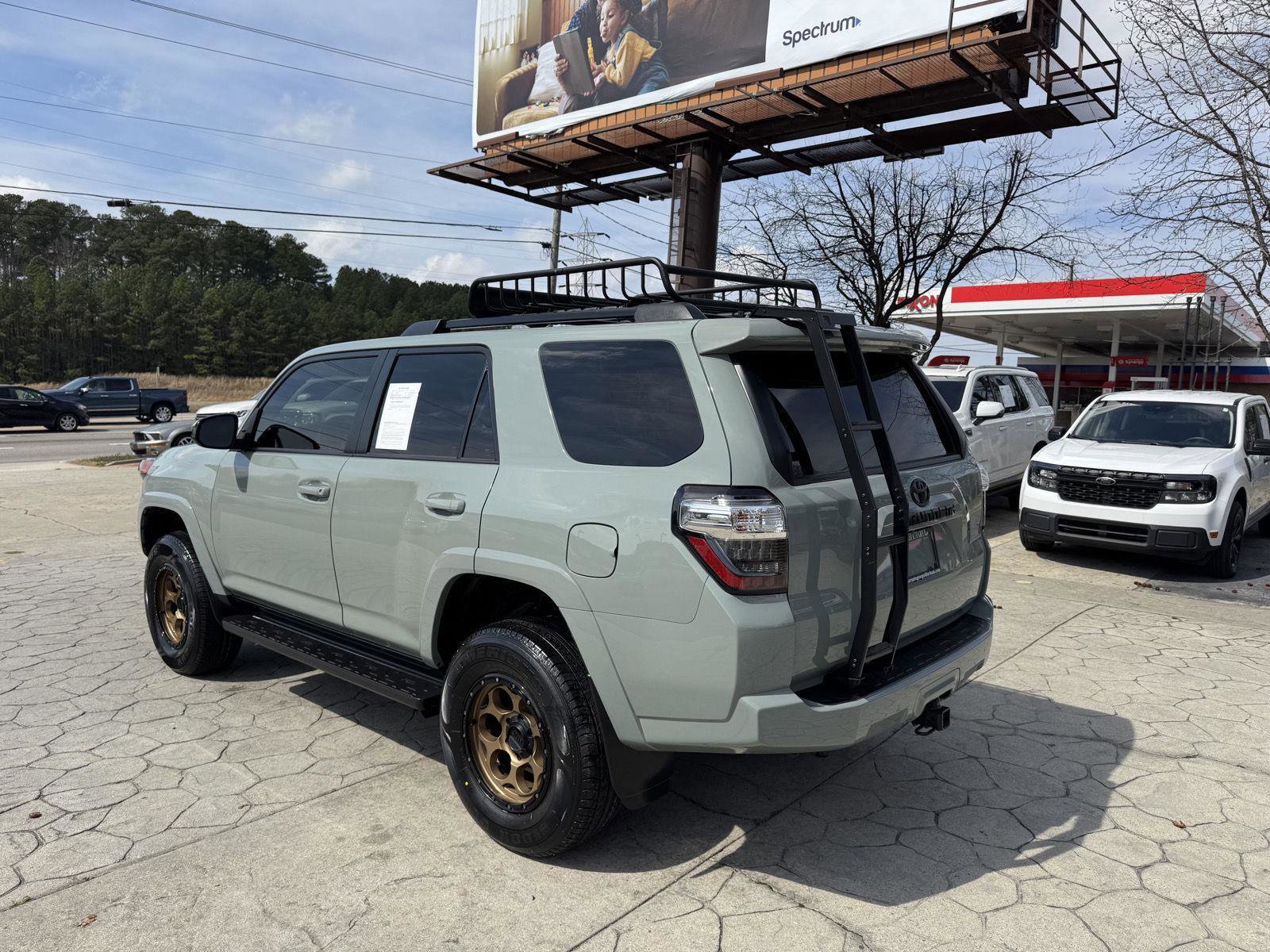 Used 2022 Toyota 4Runner Trail Special Edition image 10