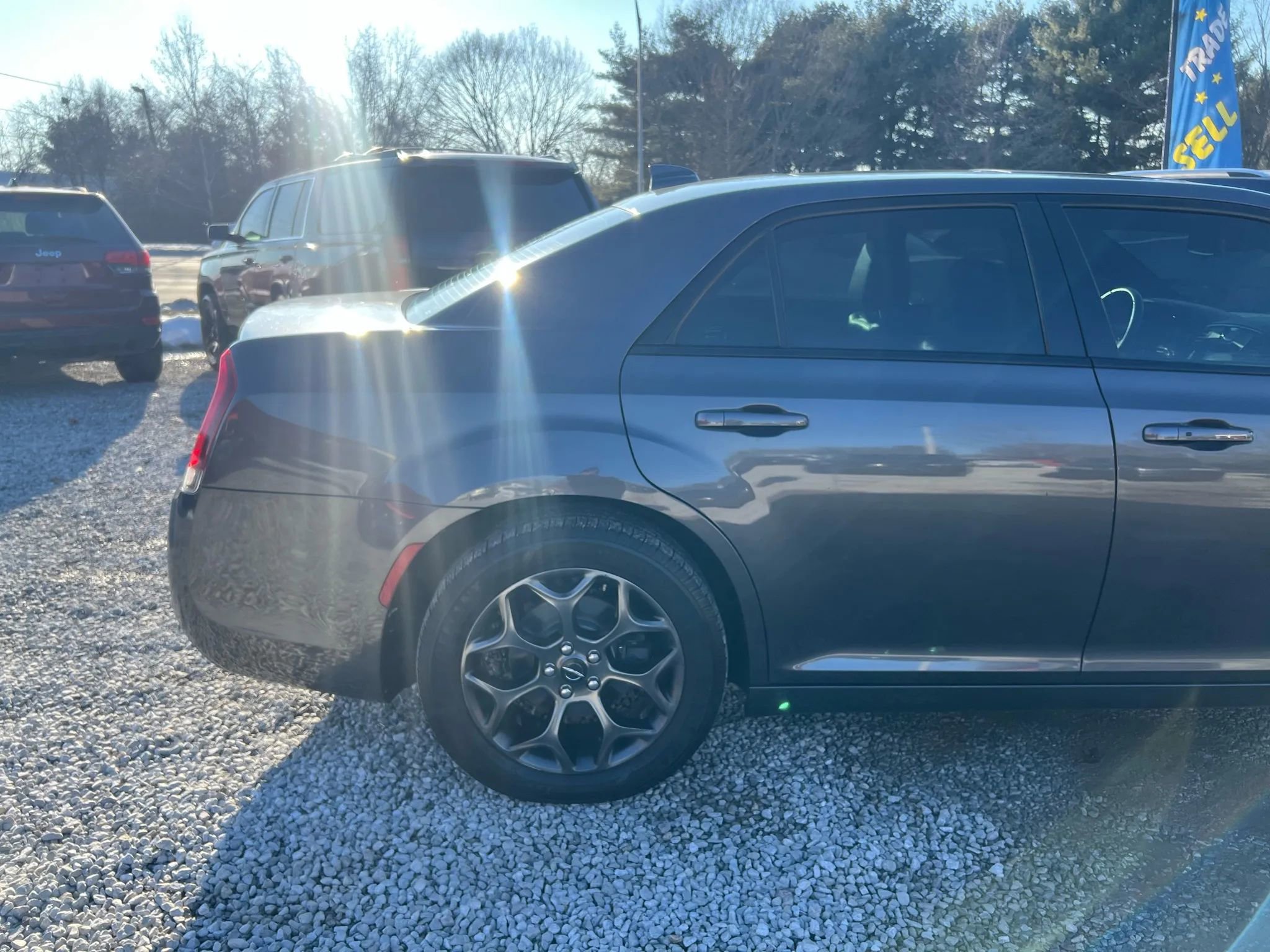 Used 2018 Chrysler 300 S w/ 300S Premium Group image 9