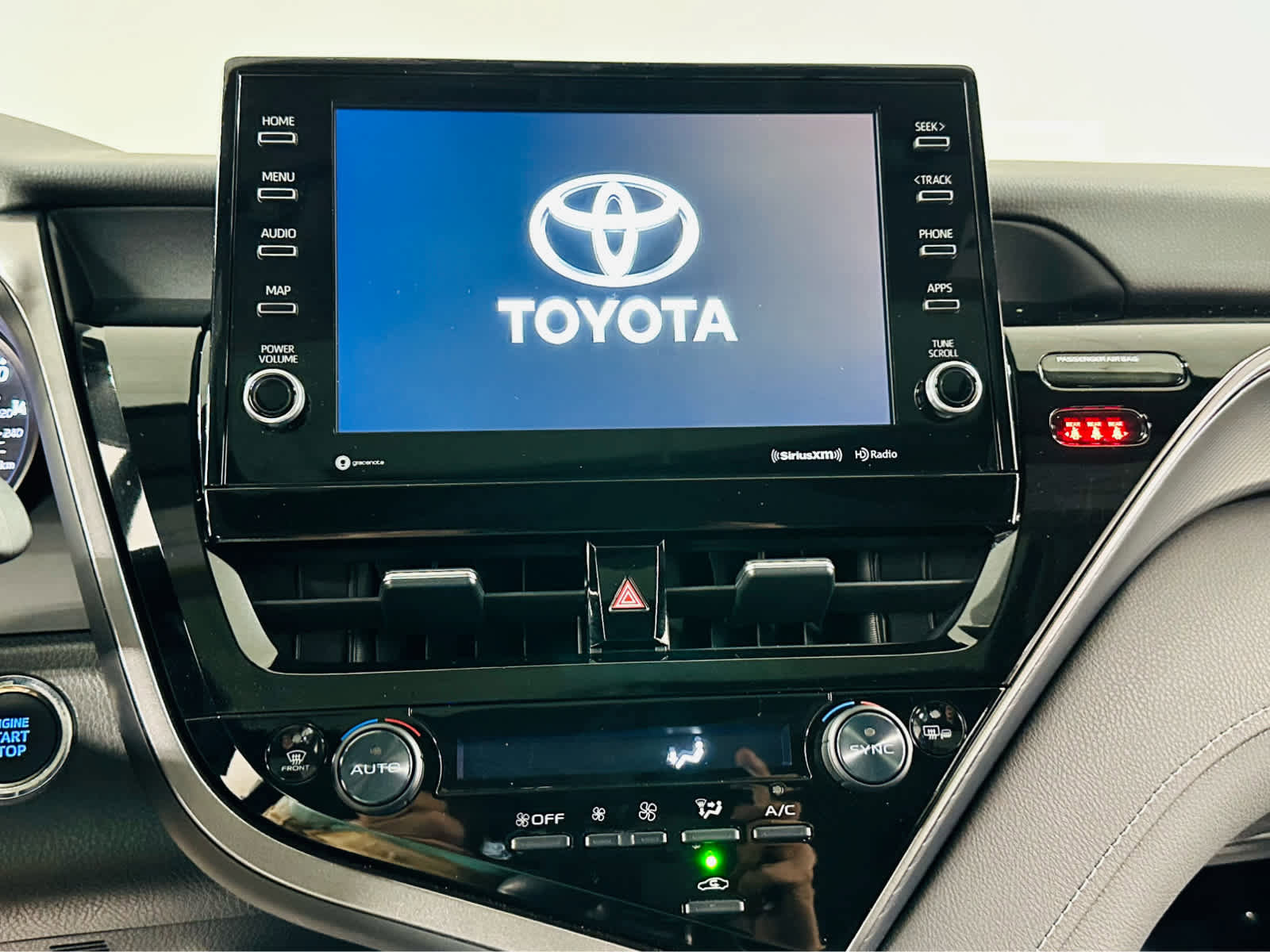 Certified 2023 Toyota Camry SE w/ Cold Weather Package FWD image 11