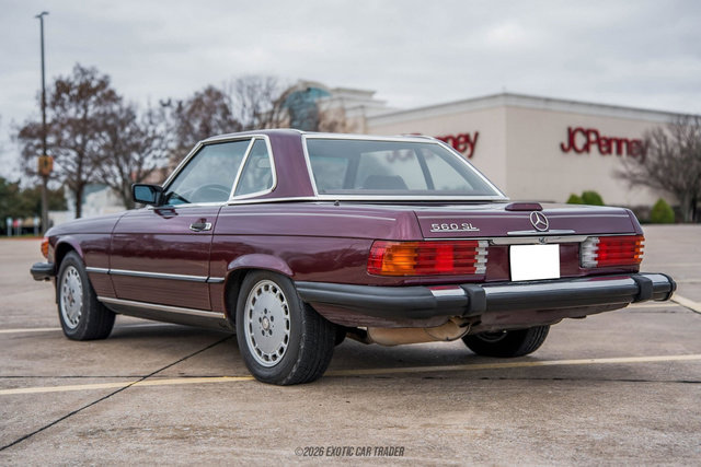 Used 1988 Mercedes-Benz 560 SL image 17