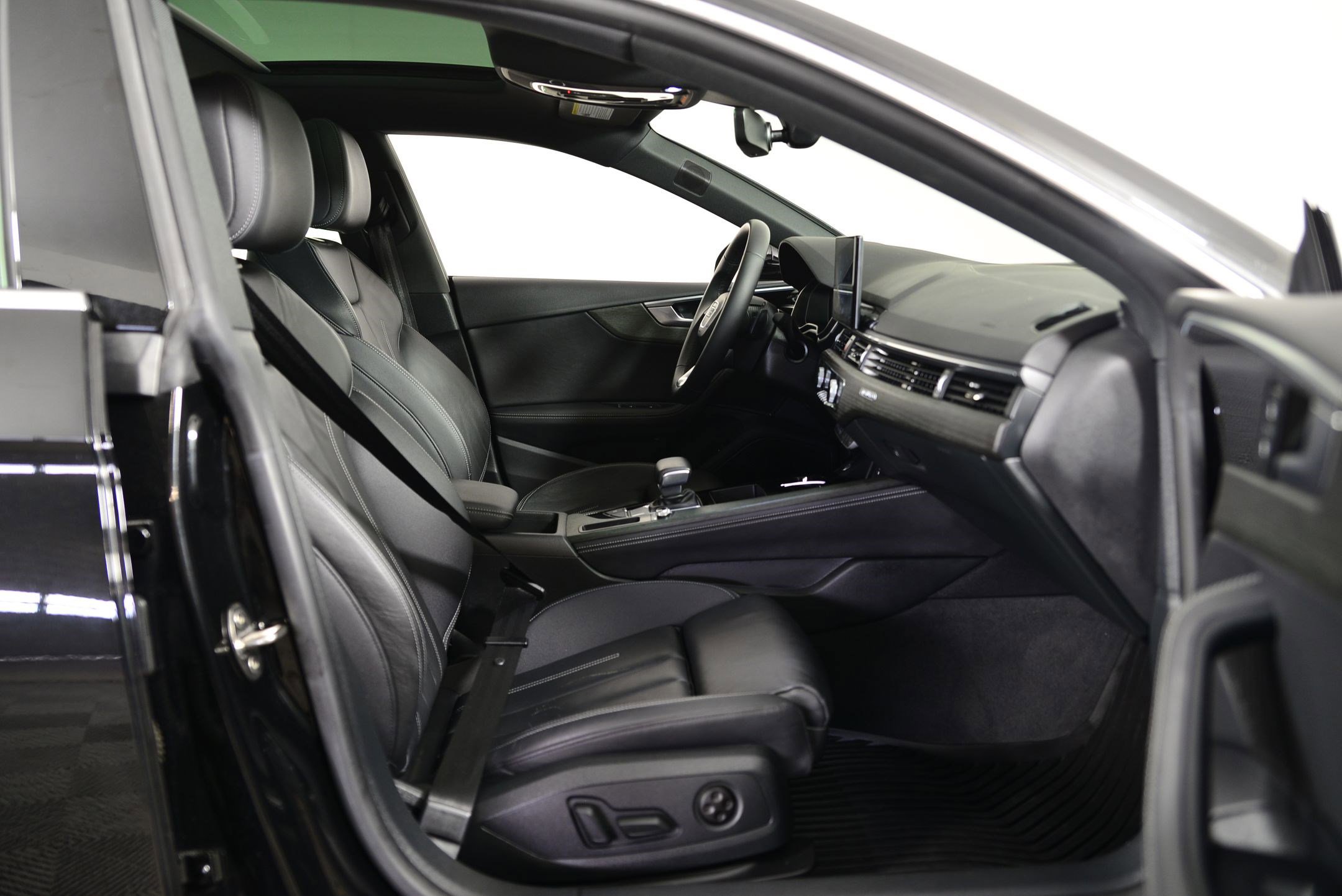 Certified 2023 Audi A5 2.0T Premium Plus w/ Premium Plus image 19