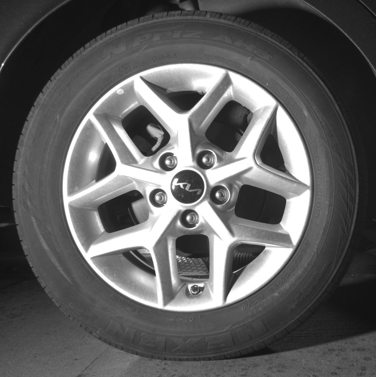 Used 2025 Kia Soul LX w/ LX Technology Package FWD image 22