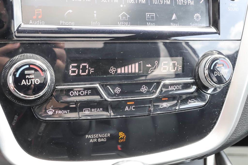 Used 2016 Nissan Murano Platinum w/ Platinum Technology Package AWD/4WD image 26