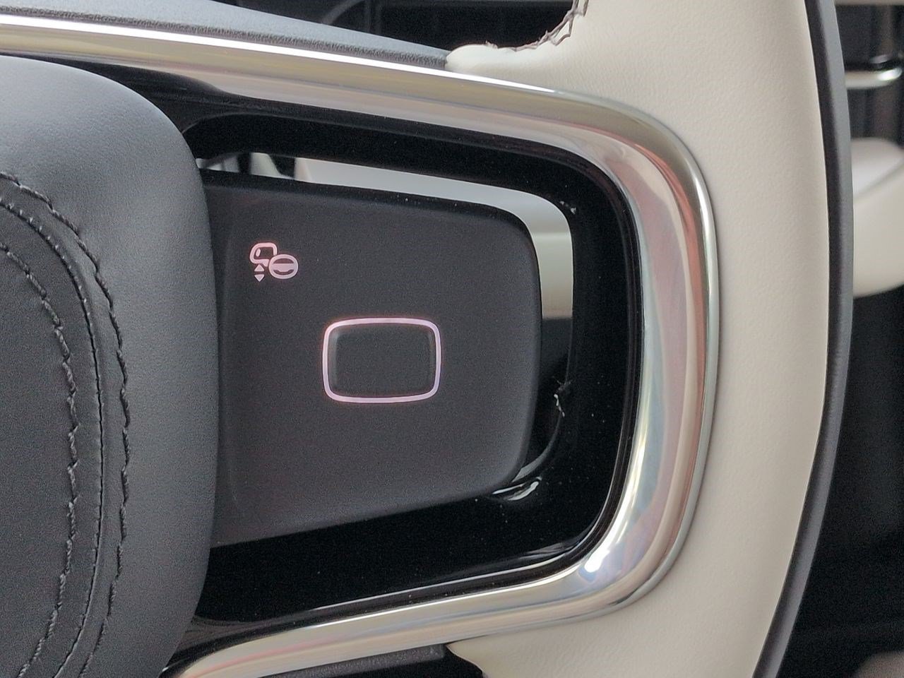 New 2026 Lincoln Navigator Reserve AWD/4WD image 25