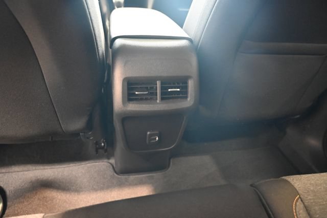 Certified 2024 Chevrolet Equinox LT FWD image 25