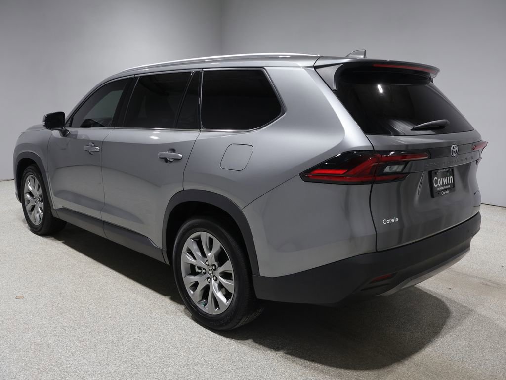Certified 2025 Toyota Grand Highlander FWD image 5