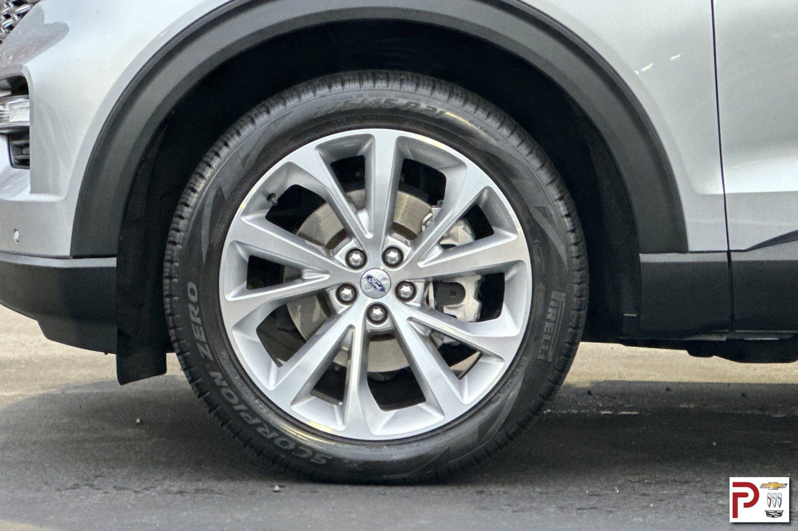 Used 2022 Ford Explorer Platinum w/ Equipment Group 601A image 37