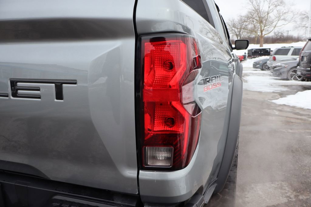 Used 2024 Chevrolet Colorado Trail Boss w/ Technology Package image 37