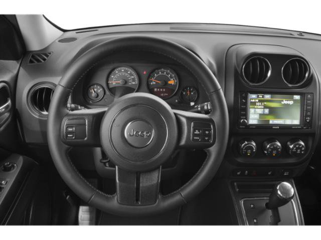 Used 2015 Jeep Patriot High Altitude AWD/4WD image 10
