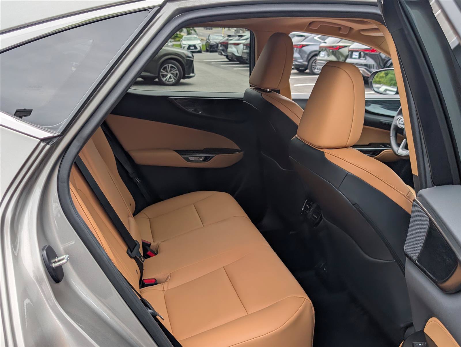 Used 2024 Lexus NX 350 AWD w/ Cold Area Package image 12