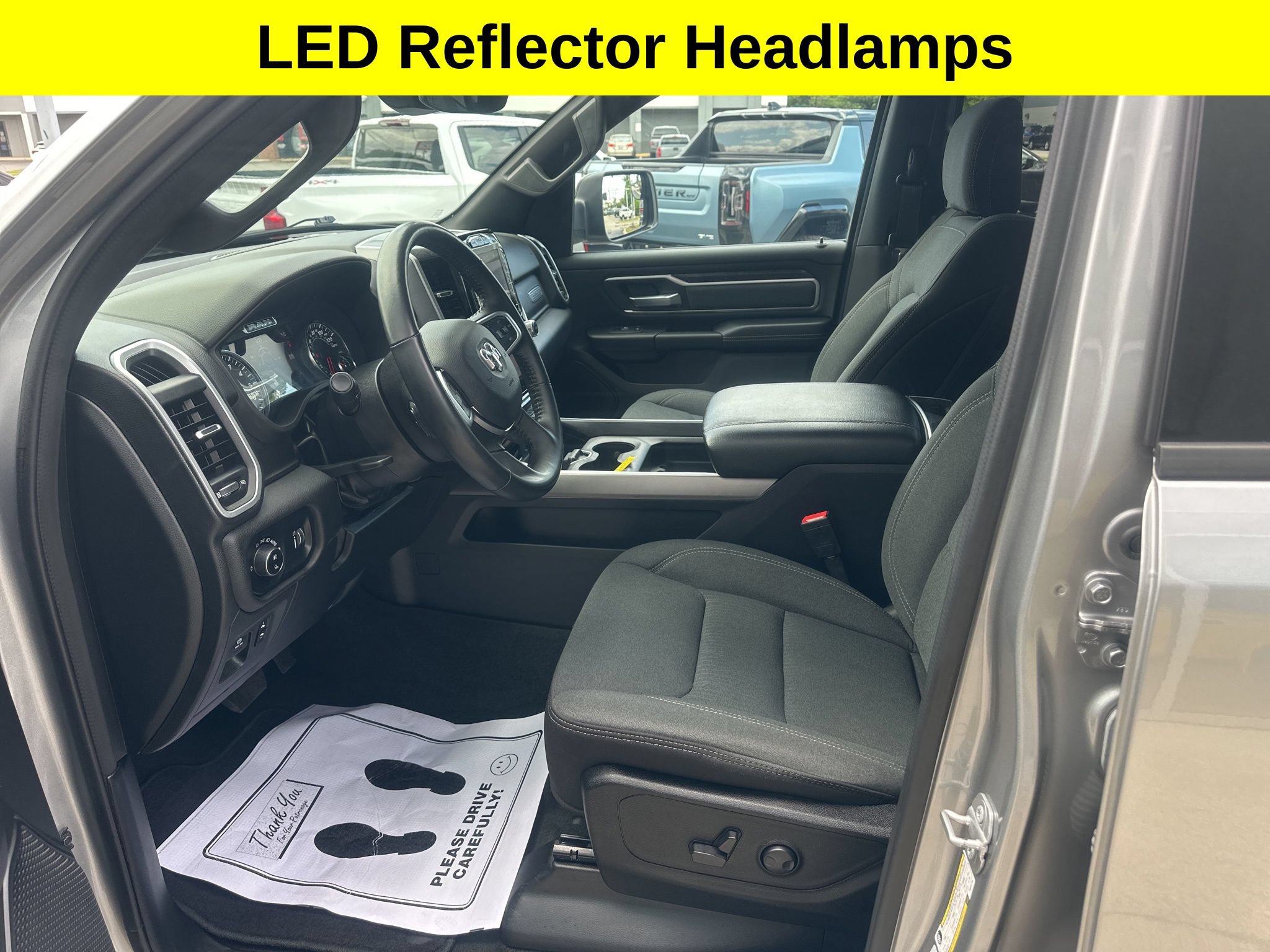 Used 2023 RAM 1500 Big Horn AWD/4WD image 23
