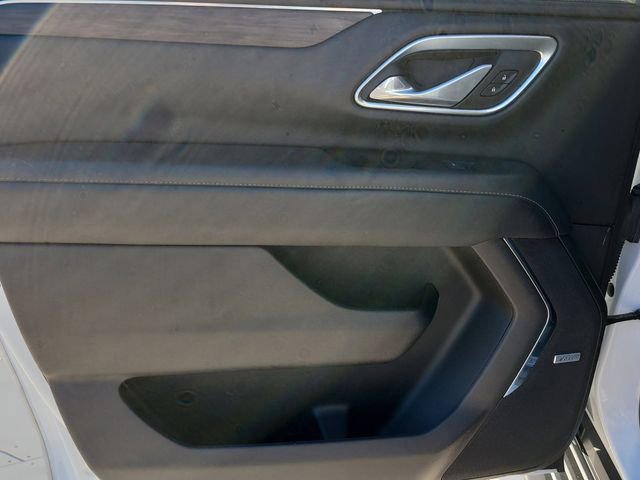 Used 2023 Chevrolet Suburban LT image 19