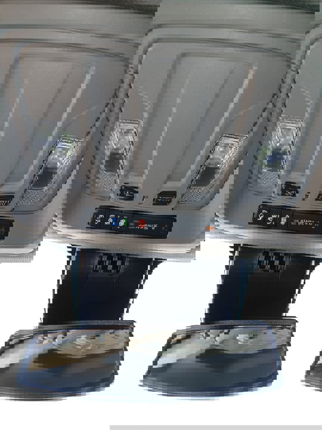 Used 2024 Chevrolet Silverado 2500 LTZ w/ LTZ Convenience Package image 27