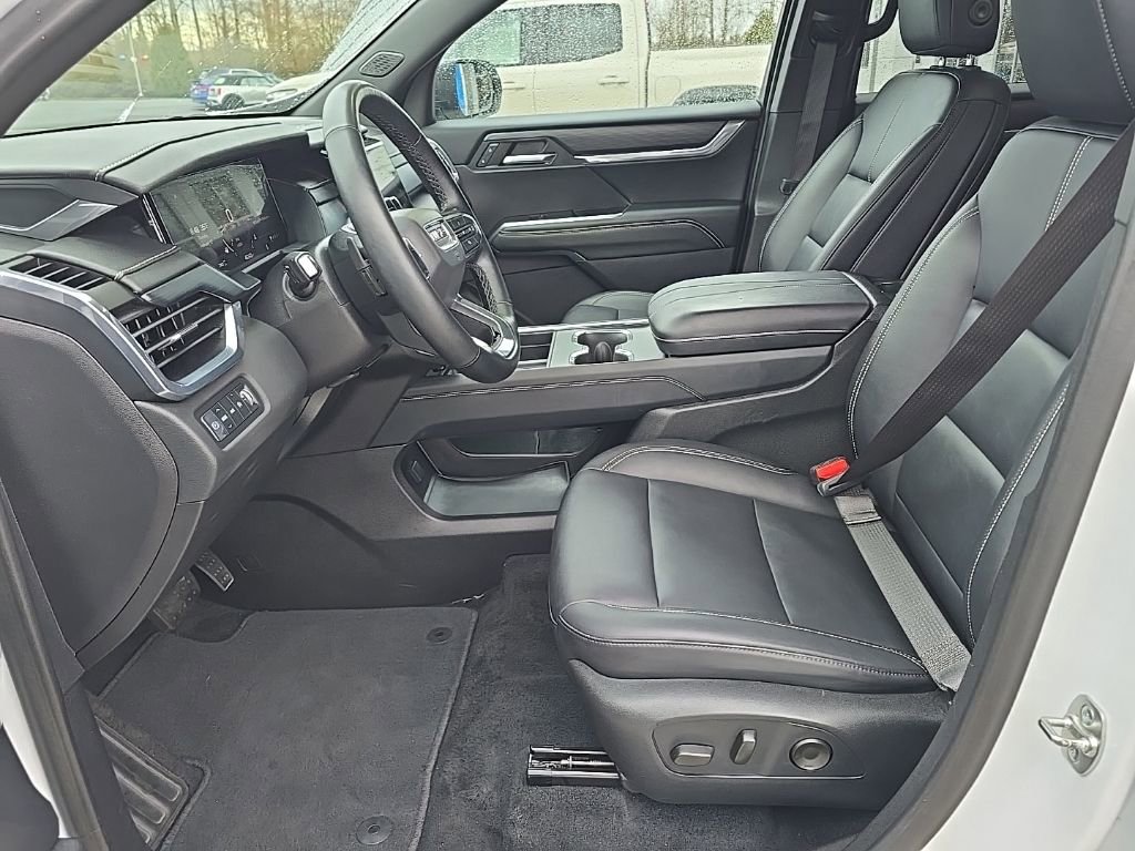 Used 2024 GMC Acadia Elevation image 21