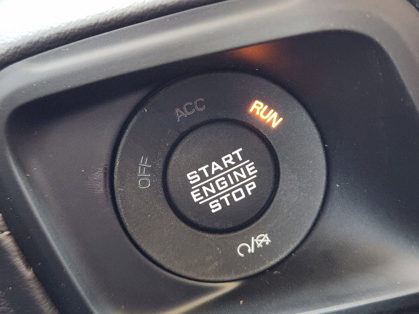 New 2025 Jeep Gladiator Sport image 15