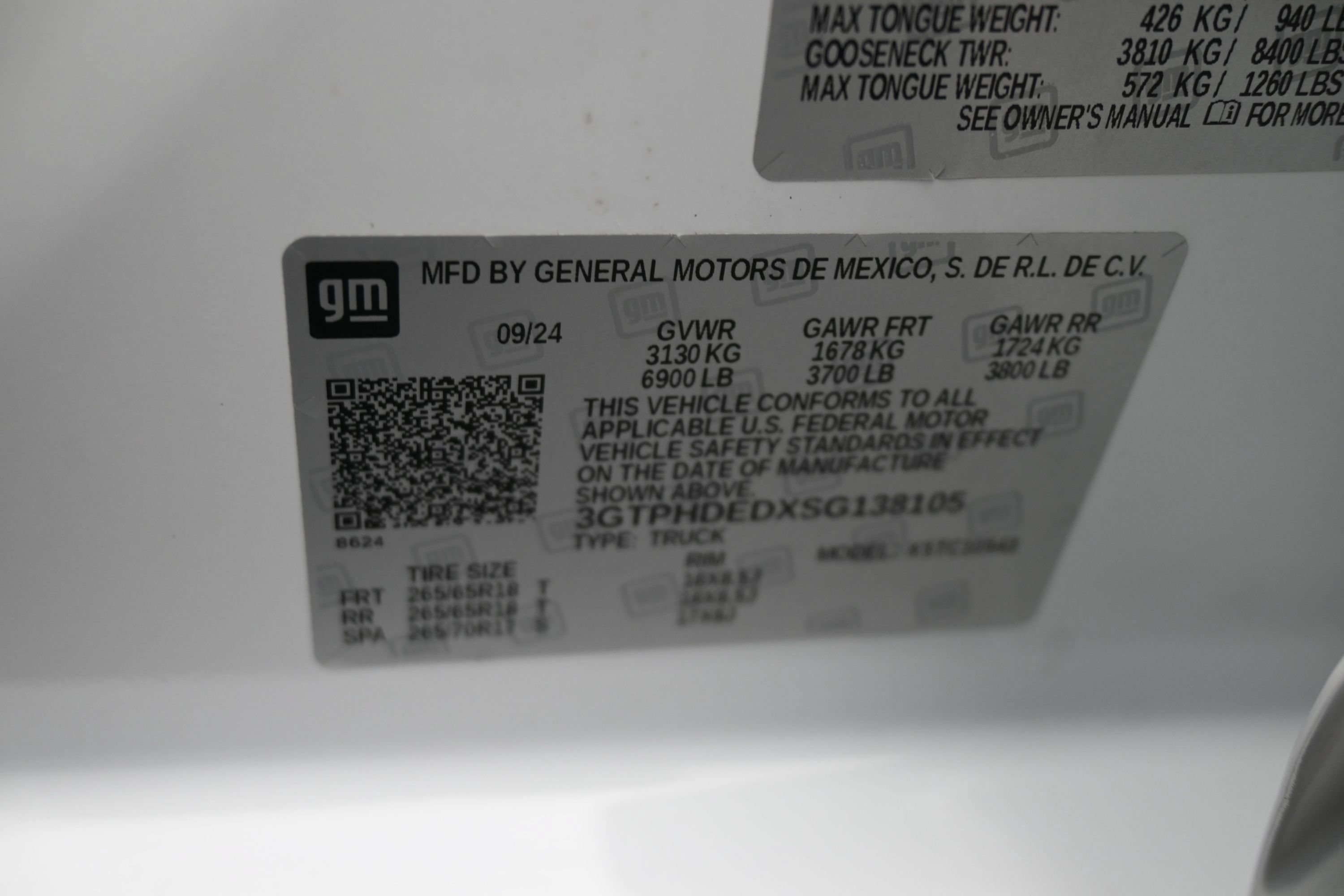 Used 2025 GMC Sierra 1500 SLT RWD image 14