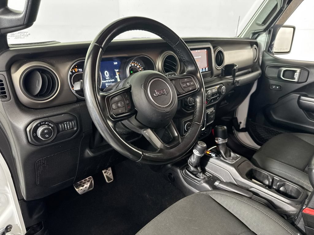 Used 2021 Jeep Gladiator Sport AWD/4WD image 9