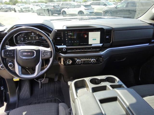 Used 2022 GMC Sierra 1500 SLE AWD/4WD image 7
