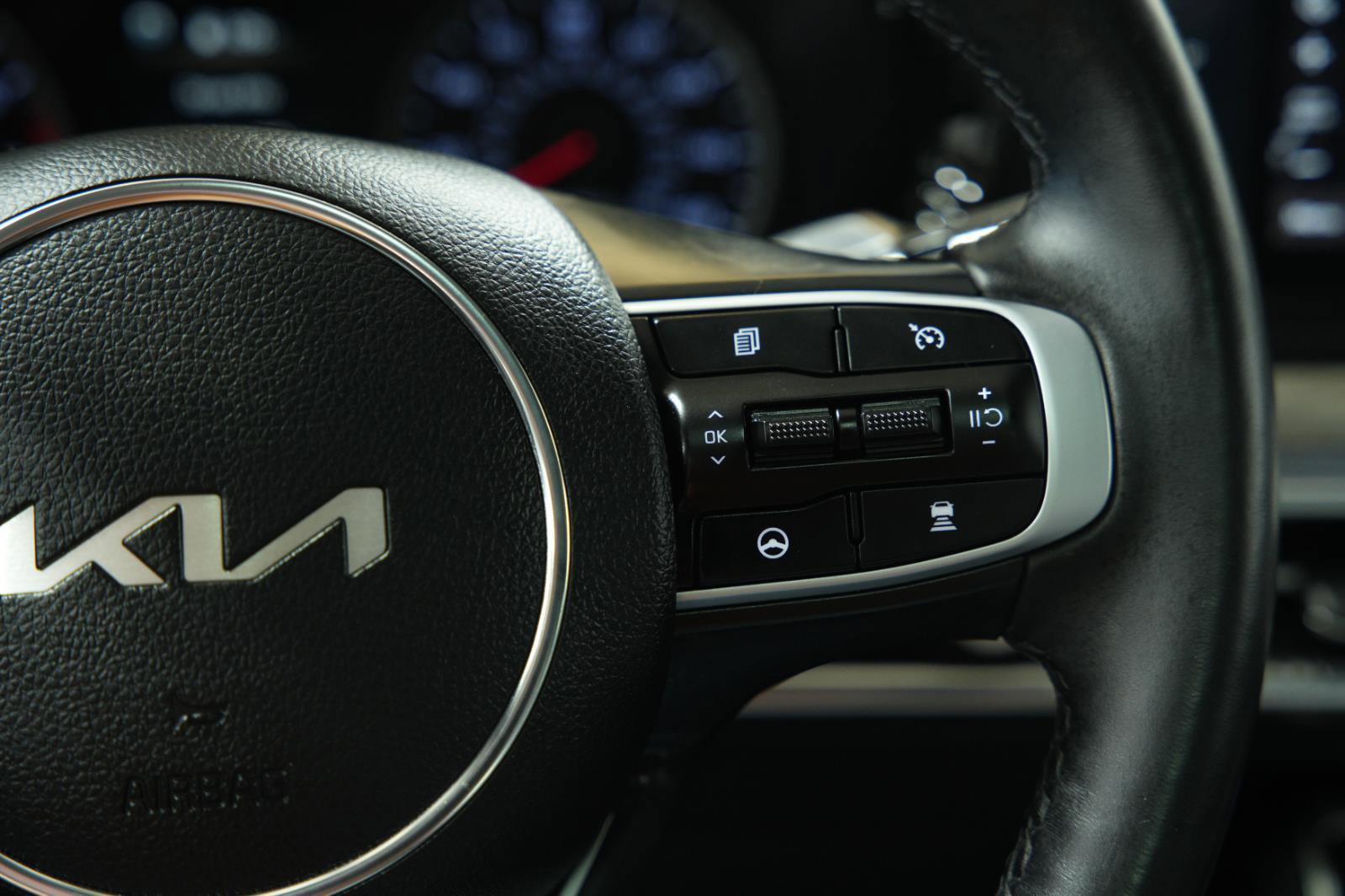 Used 2024 Kia K5 EX w/ EX Premium Package FWD image 37