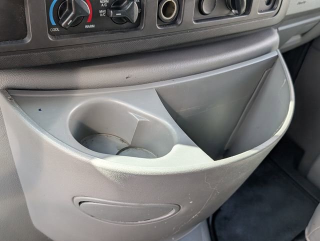 Used 2015 Ford E-350 and Econoline 350 Super Duty image 20