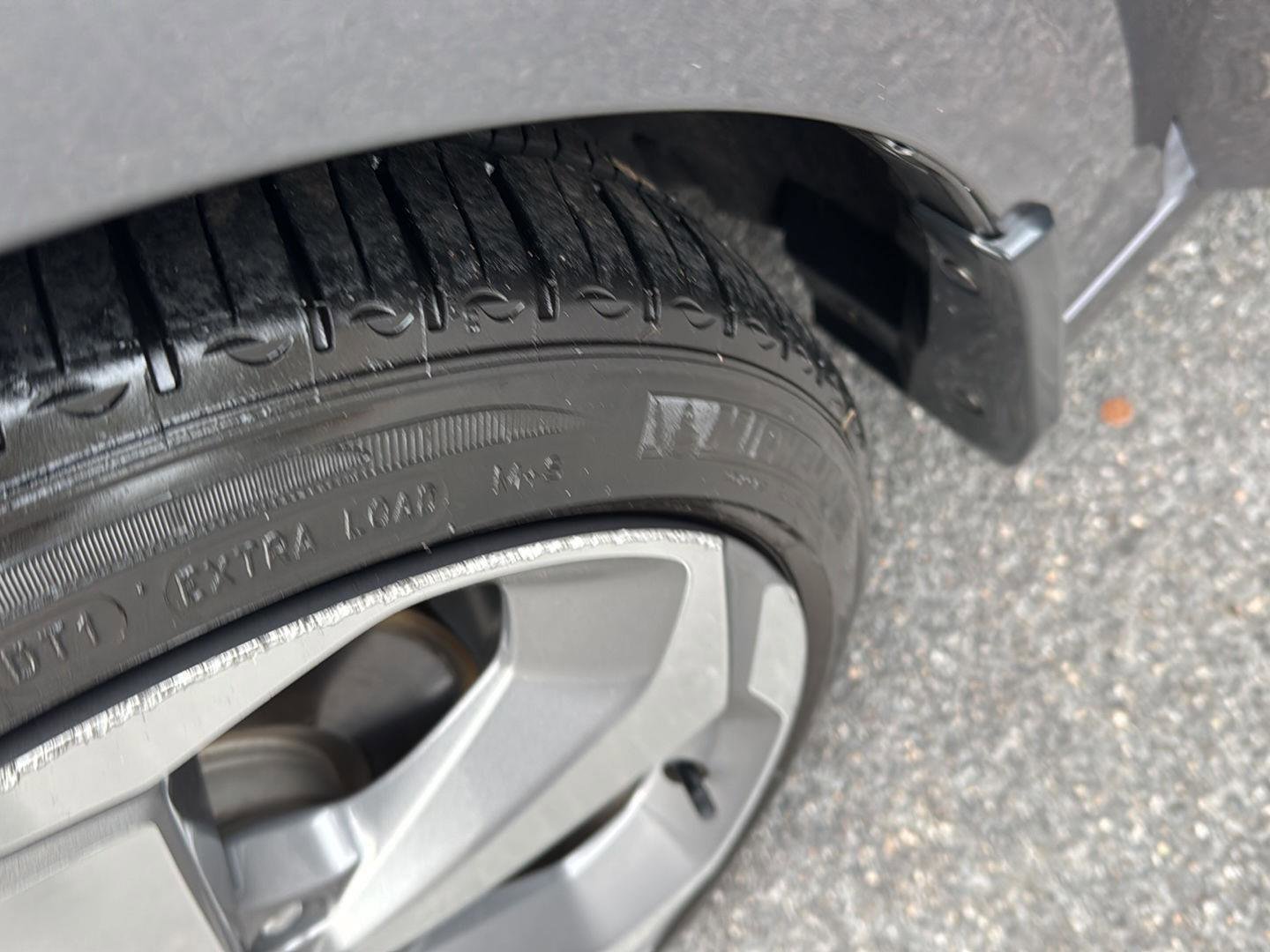 Used 2018 Honda Accord Touring image 38