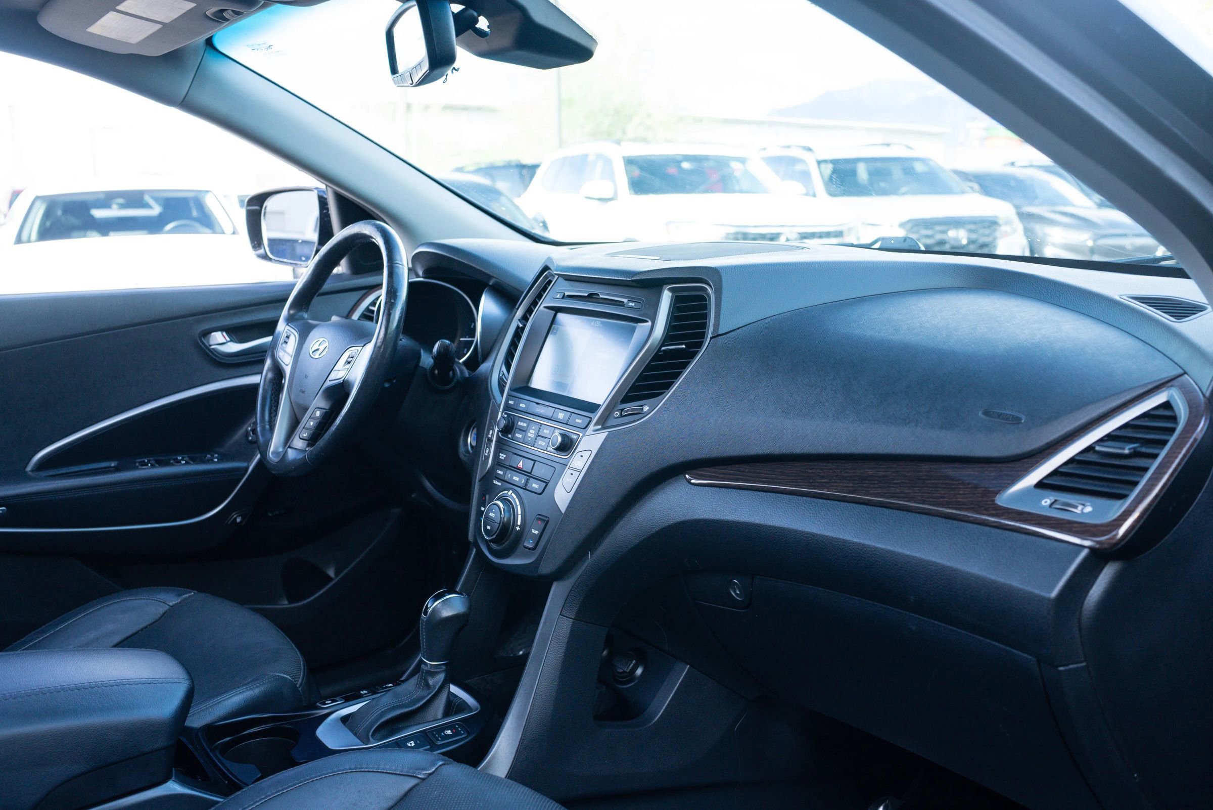 Used 2017 Hyundai Santa Fe Sport w/ 2.0T Ultimate Tech Package 05 image 22