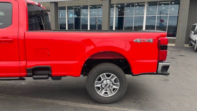 Used 2024 Ford F350 Lariat w/ Lariat Ultimate Package AWD/4WD image 3