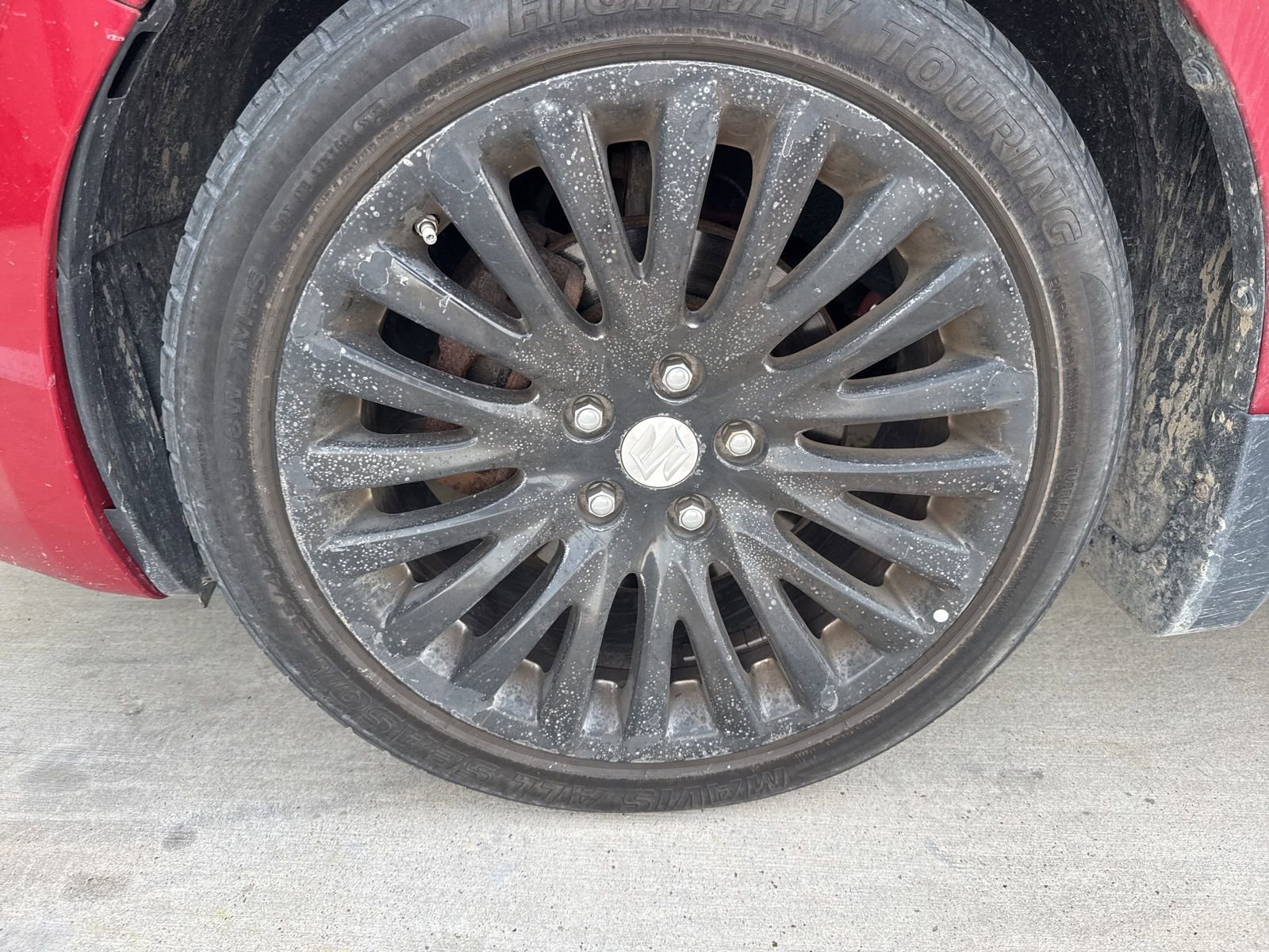 Used 2012 Suzuki Kizashi SE image 9