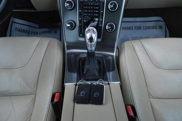 Used 2013 Volvo S60 T5 image 23