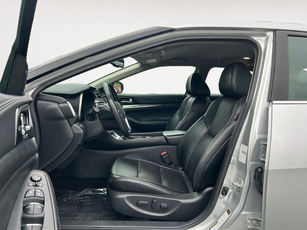 Used 2022 Nissan Maxima SV w/ Floor Mat Group image 15