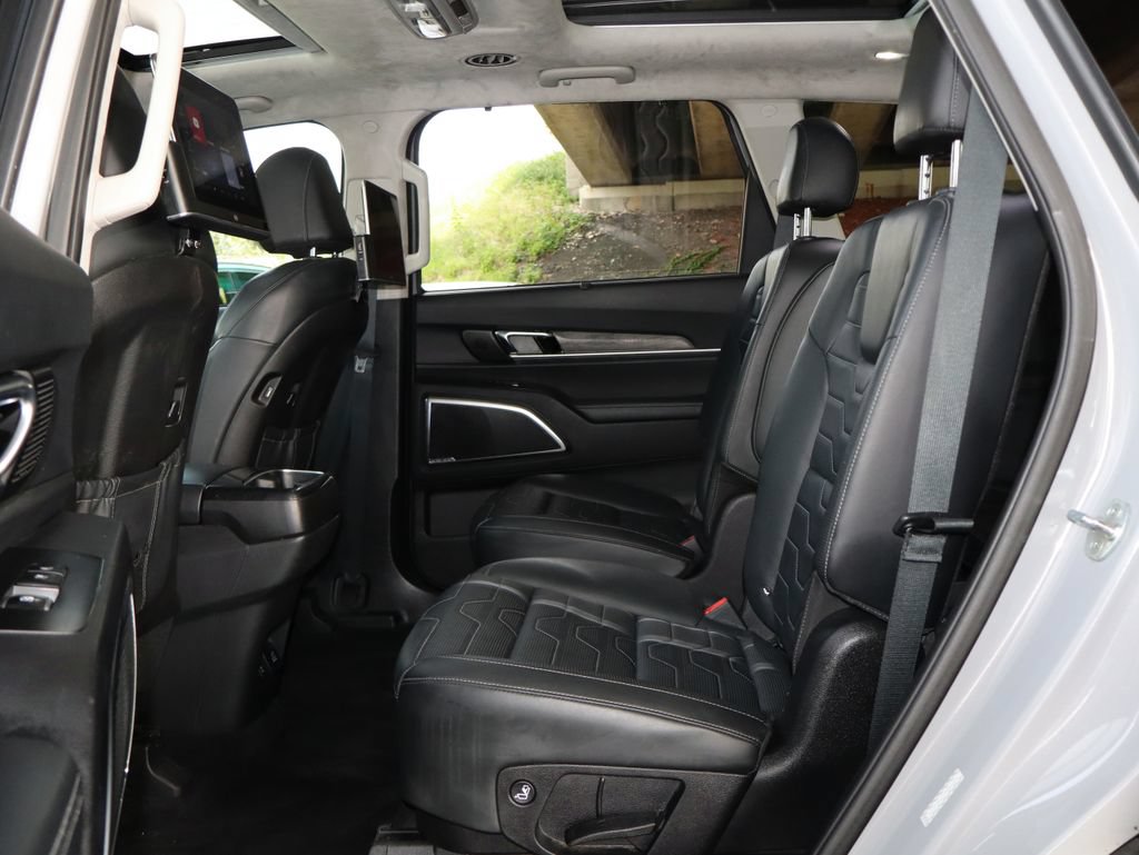 Used 2022 Kia Telluride SX w/ SX Prestige Package AWD/4WD image 44