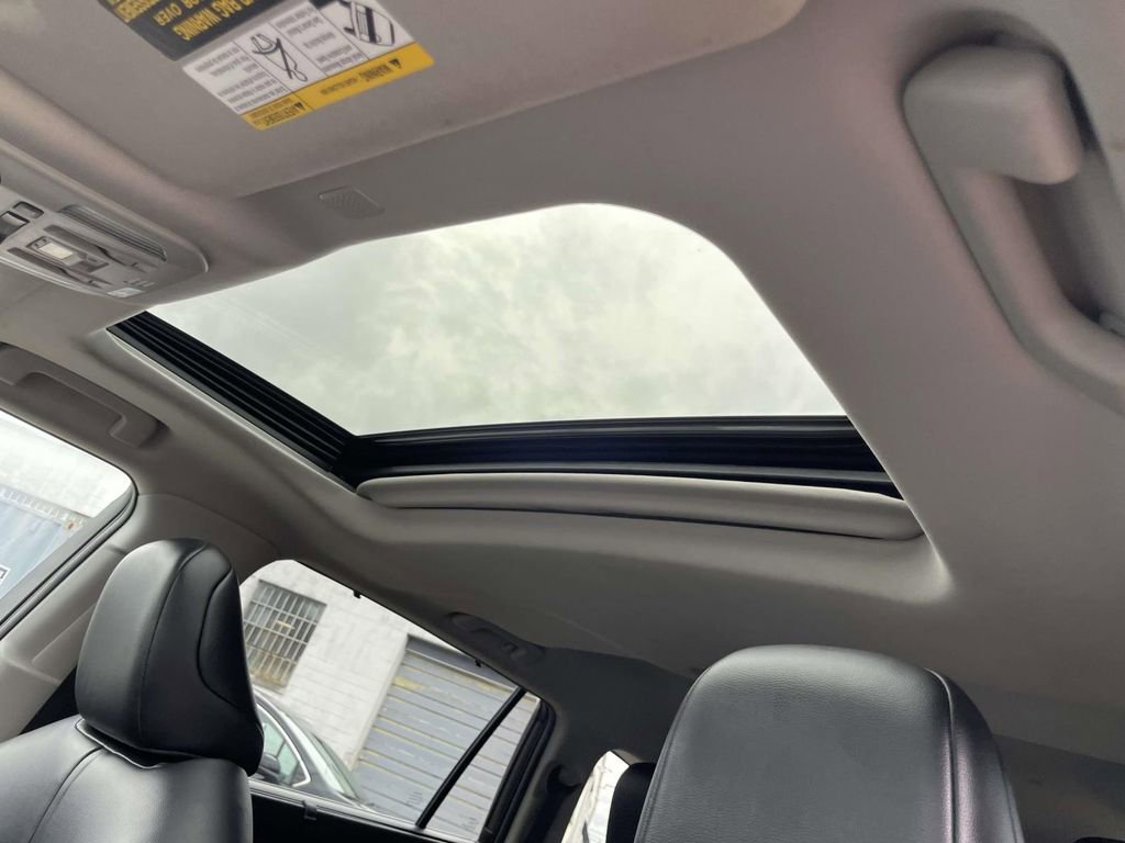 Certified 2022 Toyota Highlander XLE image 19