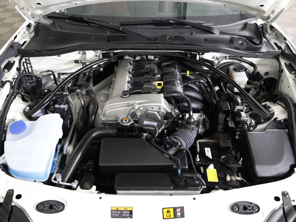 Used 2020 MAZDA MX-5 Miata RF 100th Anniversary RWD image 19