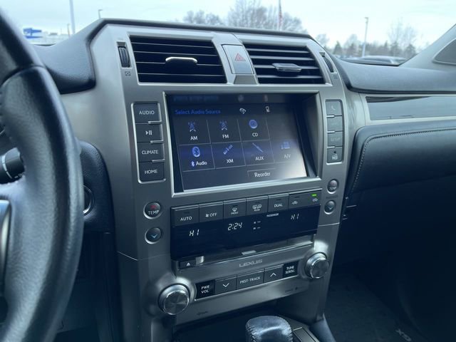 Used 2015 Lexus GX 460 image 14