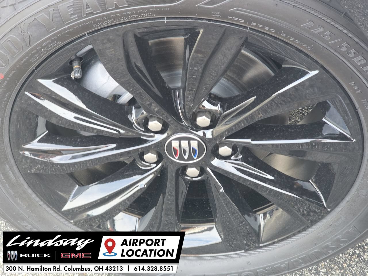 New 2026 Buick Envista Sport Touring w/ Advanced Safety Package FWD image 32