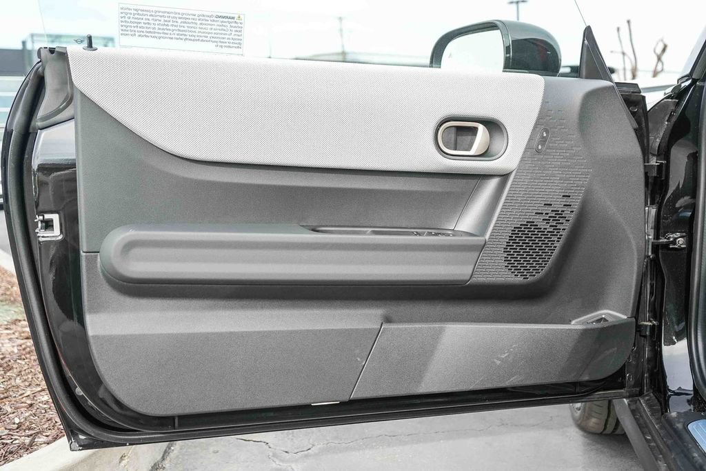 Used 2026 MINI Cooper 2-Door Hardtop FWD image 23
