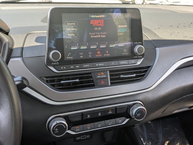 Used 2024 Nissan Altima 2.5 SR FWD image 12