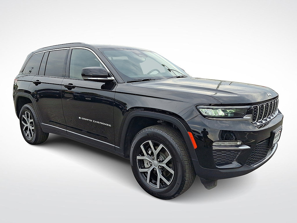 Used 2024 Jeep Grand Cherokee Limited AWD/4WD image 1